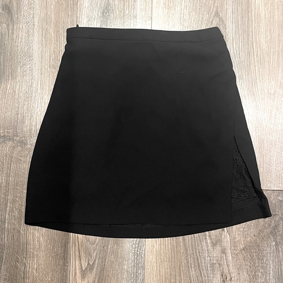 Black Peek-A-Boo Lace Slit Mini Skirt | Marciano | Size S - Picture 2 of 7